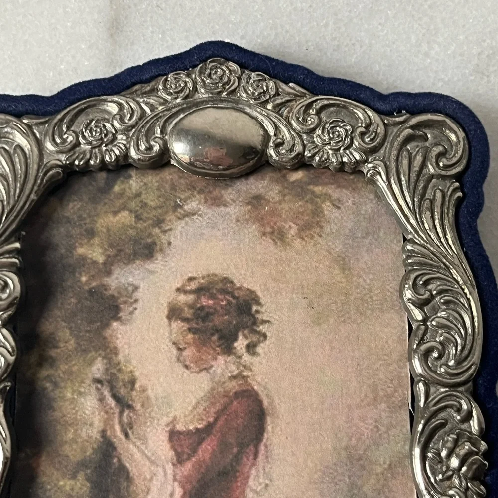 Vintage silver plated ornate picture frame blue velvet back